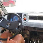 Mercedes-Mb120E-Van22-1